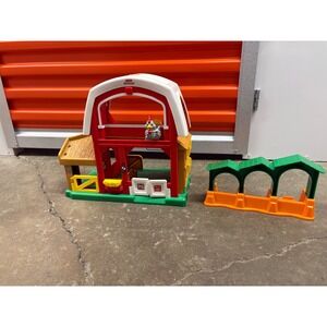 VTG Fisher Price Little‎ People Farm Barn Playset with Animal Pen Toy Kids